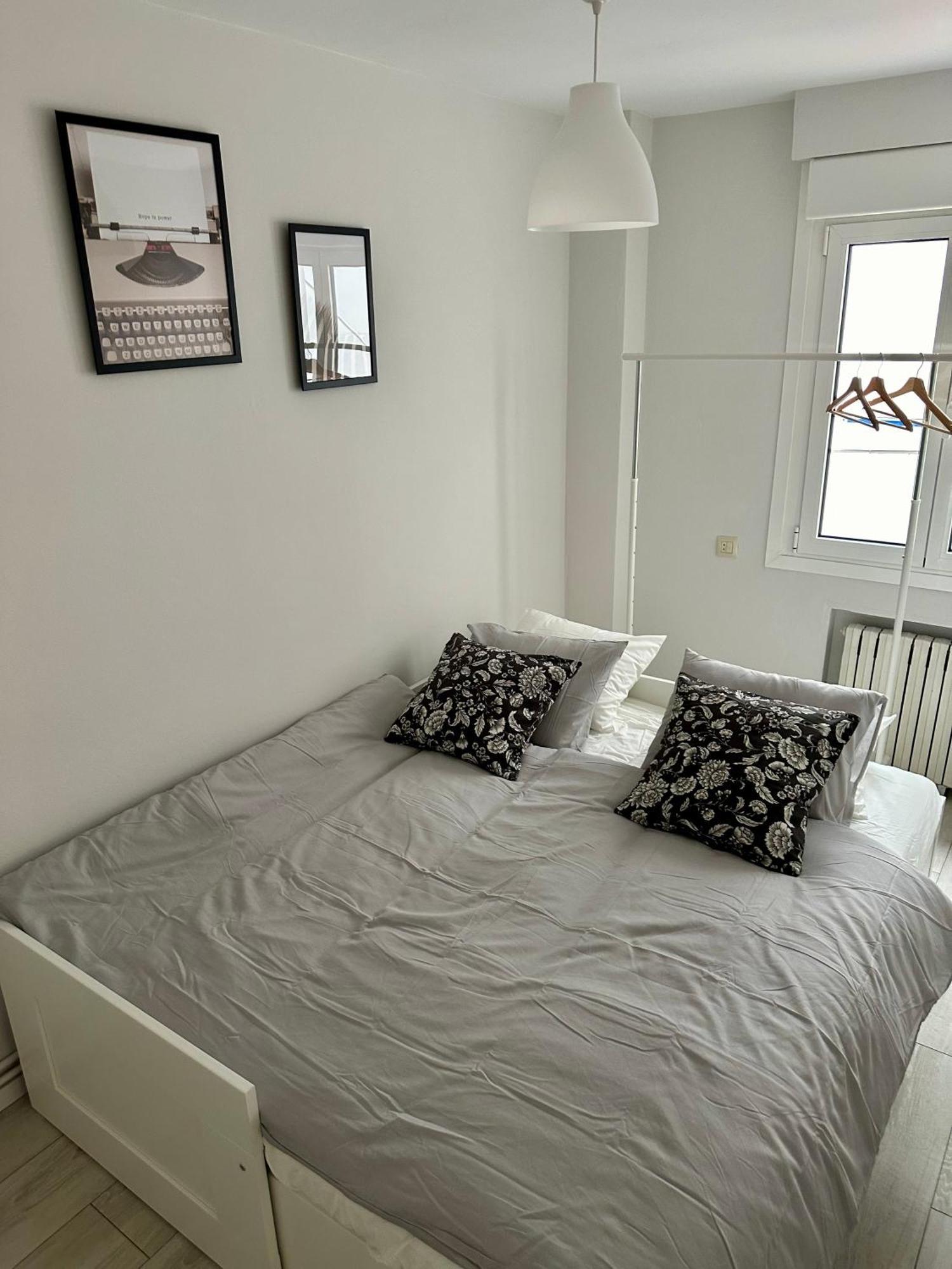 Cozy Flat 5 Mins From The Beach Gijón Extérieur photo